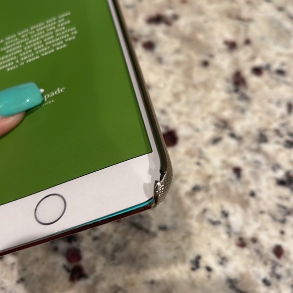 Kate Spade iPhone 8 Plus Case - Picture 9 of 9